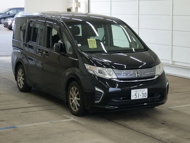 Honda Stepwgn 2016