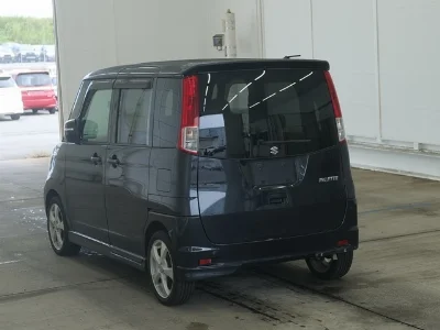 SUZUKI PALETTE