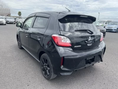 MITSUBISHI MIRAGE