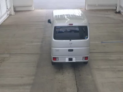 NISSAN CLIPPER VAN