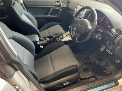 SUBARU LEGACY