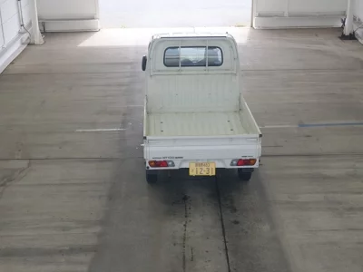 NISSAN CLIPPER TRUCK