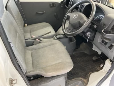 NISSAN CLIPPER TRUCK