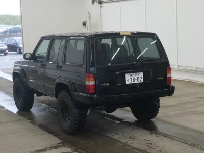 JEEP CHEROKEE