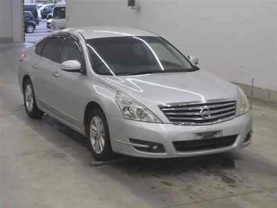 NISSAN TEANA