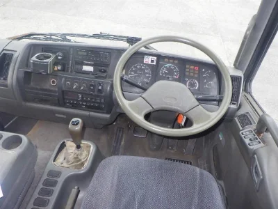 MITSUBISHI FUSO FIGHTER