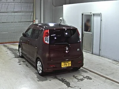 SUZUKI MRWAGON