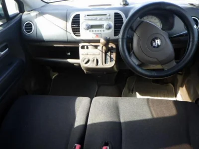SUZUKI MRWAGON