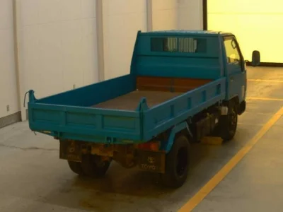 TOYOTA DYNA
