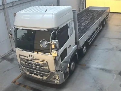 NISSAN UD