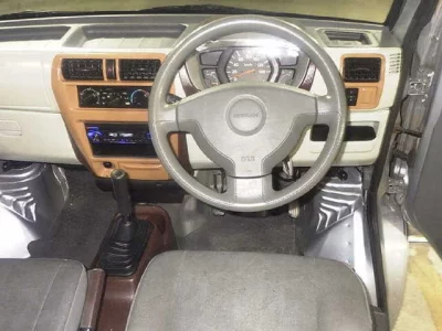 NISSAN CLIPPER