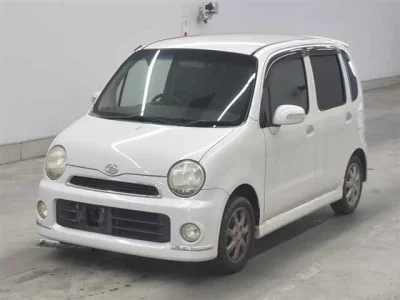 DAIHATSU MOVE LATTE