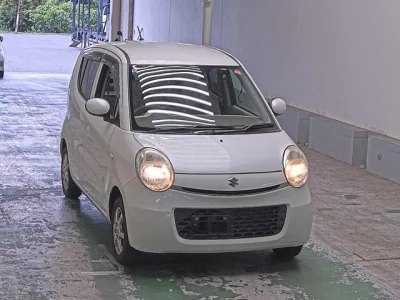 SUZUKI MRWAGON