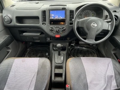 NISSAN AD