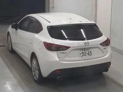 MAZDA AXELA