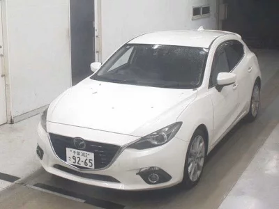 MAZDA AXELA