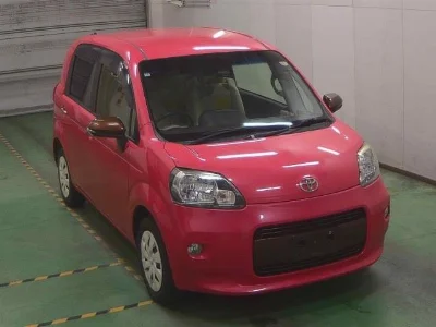 TOYOTA PORTE