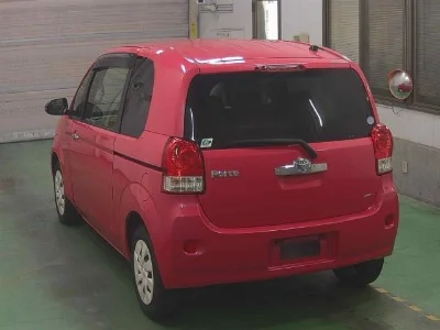 TOYOTA PORTE