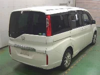 Цена авто Honda Stepwgn с аукционов Японии, номер кузова RP2, пробег 241 000, оценка 2