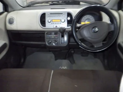 SUZUKI MRWAGON