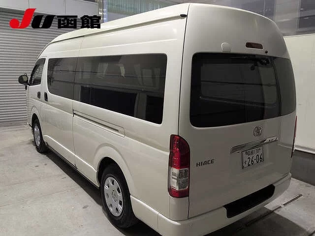 Toyota HiAce Van  с аукциона в Японии
