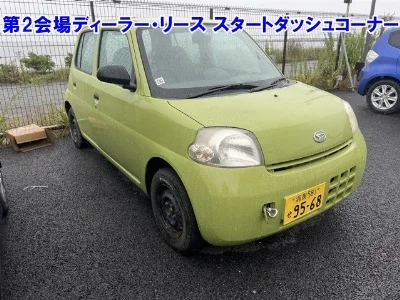 DAIHATSU ESSE