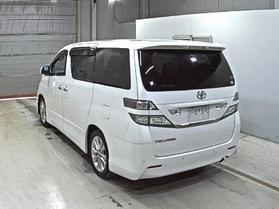 TOYOTA VELLFIRE