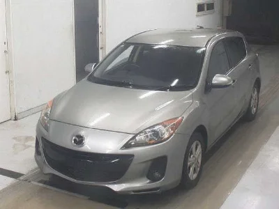 MAZDA AXELA
