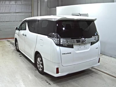 TOYOTA VELLFIRE