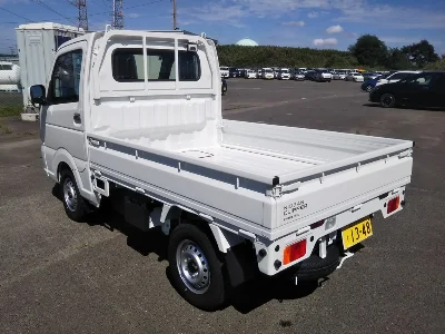 NISSAN CLIPPER TRUCK