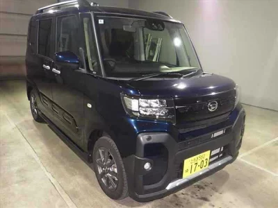 DAIHATSU TANTO FUN CROSS