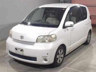 TOYOTA PORTE