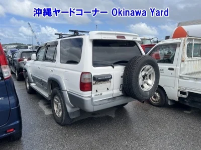 TOYOTA HILUX SURF
