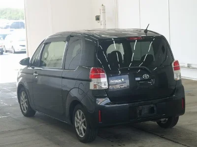 TOYOTA SPADE