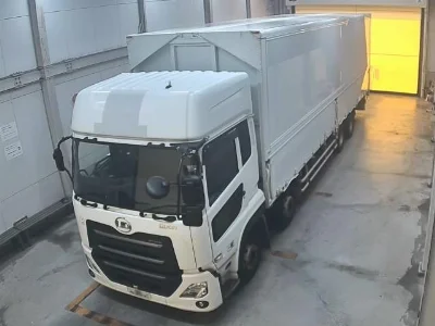 NISSAN UD