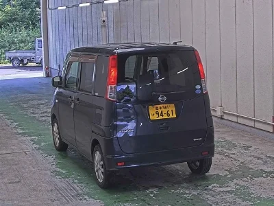 NISSAN ROOX