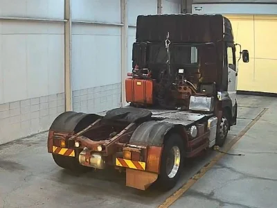 NISSAN UD