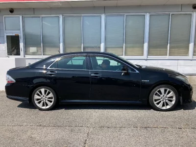 TOYOTA CROWN