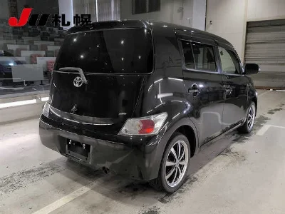 TOYOTA BB