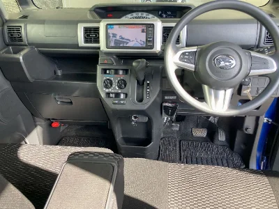 DAIHATSU WAKE