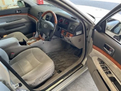 TOYOTA MARK II