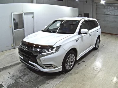 MITSUBISHI OUTLANDER PHEV