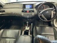Цена авто Honda Inspire с аукционов Японии, номер кузова CP3, пробег 93 000, оценка 8