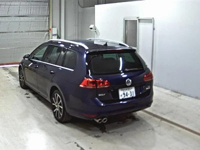 VOLKSWAGEN GOLF VARIANT