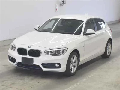 BMW 1 SERIES