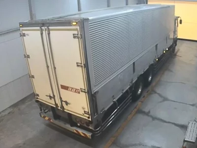 MITSUBISHI FUSO