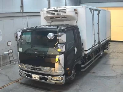 MITSUBISHI FUSO FIGHTER