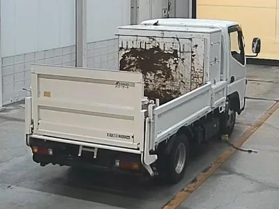 MITSUBISHI CANTER