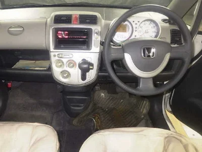 HONDA LIFE