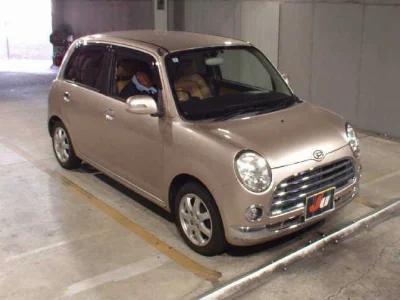 DAIHATSU MIRA